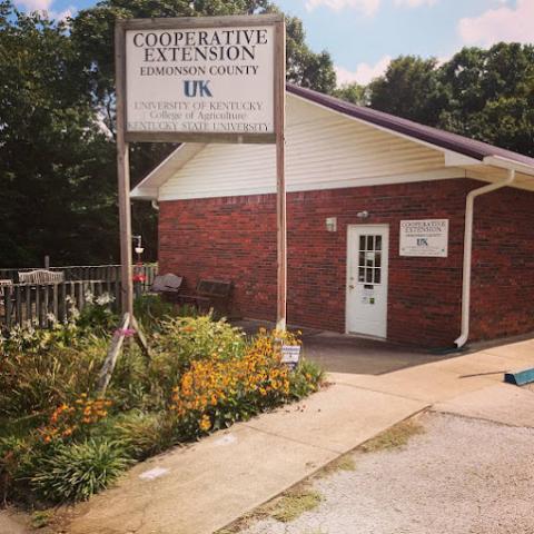 Edmonson County Extension Office